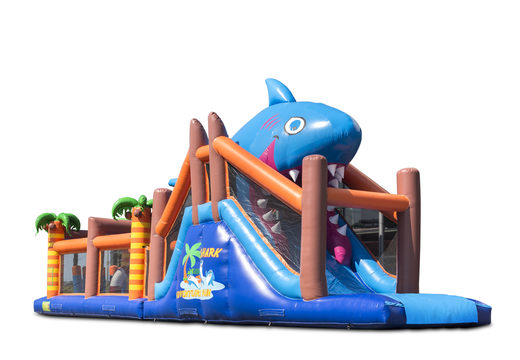 Bestellen sie einen 17 meter breiten, einzigartigen hindernisparcours im Hai-design mit 7 spielelementen und farbenfrohen objekten für kinder. Kaufen sie aufblasbare hindernisparcours jetzt online bei JB-Hüpfburgen Deutschland