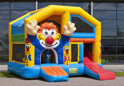 Mittelgroße aufblasbare multiplay-hüpfburg im clown-design für kinder. Bestellen sie aufblasbare hüpfburgen online bei JB-Hüpfburgen Deutschland