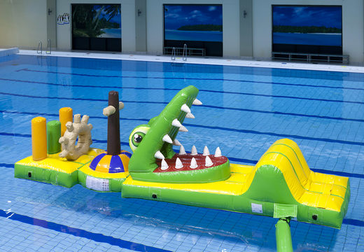 Holen sie sich einen luftdichten aufblasbaren hindernisparcours im krokodil-design mit lustigen 3D-objekten für jung und alt. Bestellen sie aufblasbare poolspiele jetzt online bei JB-Hüpfburgen Deutschland