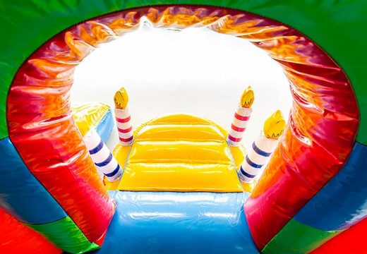 Party-hüpfburg mit rutsche und 3D-objekten für kinder. Kaufen sie hüpfburgen online bei JB-Hüpfburgen Deutschland