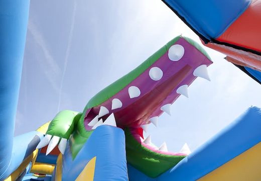 Multifunktionale aufblasbare rutsche im krokodil-design mit planschbecken, beeindruckendem 3D-objekt, frischen farben und den 3D-hindernissen für kinder. Bestellen sie aufblasbare rutschen jetzt online bei JB-Hüpfburgen Deutschland