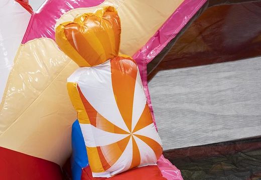 Aufblasbarer Hüpfburg mit Bonbonmotiven und Rutsche mit 3D-Bonbons zum Verkauf für Kinder