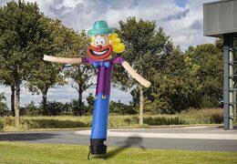 Bestellen sie online einen aufblasbaren 6m airdancer Partyclown bei JB-Hüpfburgen Deutschland. Alle handelsüblichen aufblasbaren skydancer werden superschnell geliefert