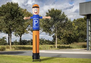Koop online de opblaasbare 4m waving skyman 3d auto parking bij JB Inflatables Nederland; specialist in opblaasbare items zoals skytubes & skydancers