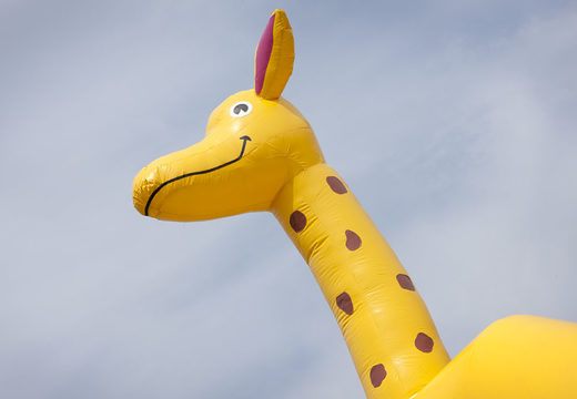 Große aufblasbare hüpfburg mit dach im giraffen-design zum kaufen für kinder. Bestellen sie hüpfburgen online bei JB-Hüpfburgen Deutschland