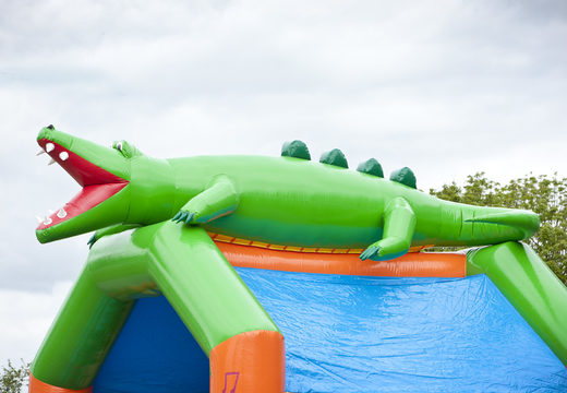 Große aufblasbare hüpfburg mit dach im krokodil-design zum kaufen für kinder. Bestellen sie hüpfburgen online bei JB-Hüpfburgen Deutschland