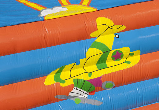 Kaufen sie eine super hüpfburg, die mit einem Themenflugzeug für Kinder bedeckt ist. Bestellen sie online hüpfburgen bei JB-Hüpfburgen Deutschland