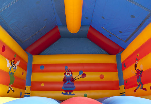 Große aufblasbare hüpfburg mit dach im clown-design zum kaufen für kinder. Bestellen sie hüpfburgen online bei JB-Hüpfburgen Deutschland