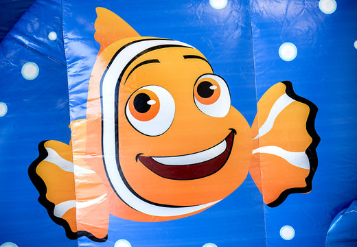 Luftburg mit Wasserrutsche für den Garten im Thema Clownfisch Splashy für Kids kaufen