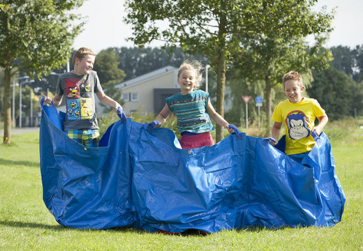 Kaufen sie blaue partytüten für alt und jung. Holen sie sich Ihre aufblasbaren artikel jetzt online bei JB-Hüpfburgen Deutschland