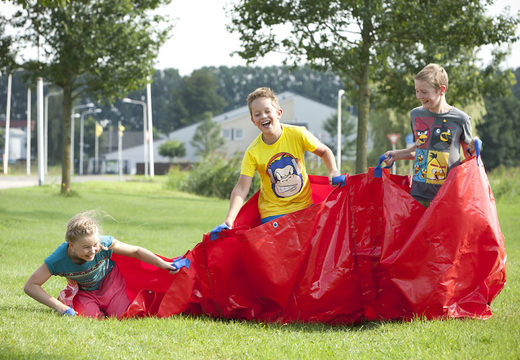 Kaufen sie rote partytüten für alt und jung. Bestellen sie aufblasbare artikel online bei JB-Hüpfburgen Deutschland