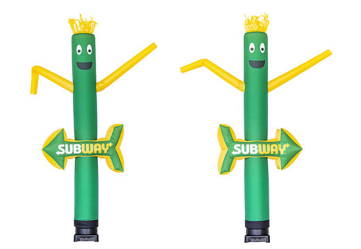Personalisierte Subway 3D skydancer mit gelben spikes und dem 3D objekt in Form eines pfeils in richtung Subway hergestellt bei JB-Hüpfburgen Deutschland. Bestellen sie aufblasbare airdancer in allen formen und größen bei JB-Hüpfburgen Deutschland