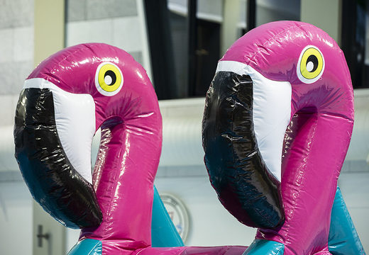 Kaufen sie einen coolen aufblasbaren flamingo run hindernisparcours für kinder. Bestellen sie aufblasbare wasserattraktionen jetzt online bei JB-Hüpfburgen Deutschland