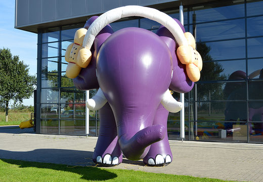 Bestellen sie einen großen lila elefanten-hingucker. Kaufen sie 3D-hüpfburgen online bei JB-Hüpfburgen Deutschland