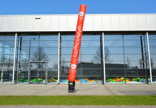 Kaufen sie aufblasbare CliniClowns skytube inklusive logo bei JB-Hüpfburgen Deutschland; spezialist für aufblasbare werbeartikel wie aufblasbare skytube