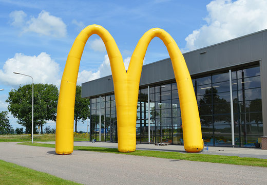 Bestellen sie bei JB Promotions einen maßgeschneiderten McDonald`s reklamebogen. Kaufen sie aufblasbarer bogen für Werbezwecke online bei JB-Hüpfburgen Deutschland