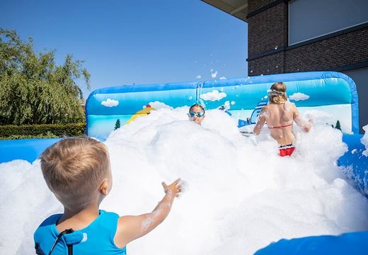 Opblaasbaar open bubble boarding springkussen met schuim kopen in thema auto cars voor kinderen