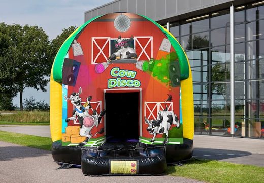 Bestellen sie eine 5,5 m lange disco-hüpfburg mit mehreren themen im thema kühe für kinder. Kaufen sie hüpfburgen online bei JB-Hüpfburgen Deutschland