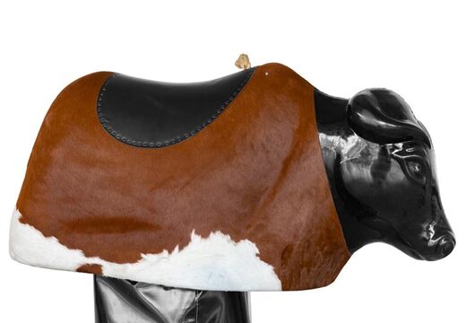 Bestellen Sie einen mechanischen Rodeo-Stier mit Stierhaut für Kinder oder Erwachsene zum Reiten
