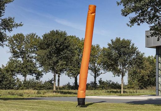 Bestellen sie aufblasbare airdancer in 6 oder 8 meter in orange online bei JB-Hüpfburgen Deutschland. Schnelle lieferung aller aufblasbaren skydancer