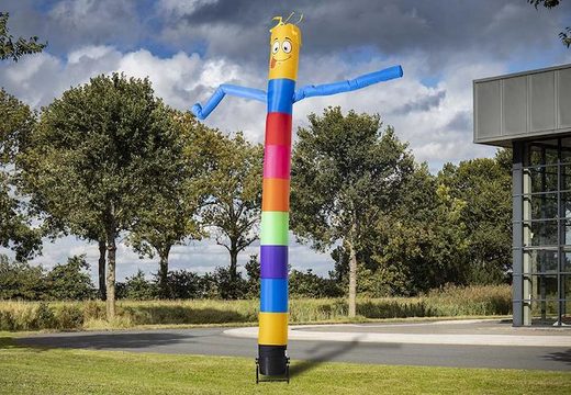 Kaufen sie jetzt den 6m airdancer in Regenbogenfarbe horizontal online bei JB-Hüpfburgen Deutschland. Alle handelsüblichen aufblasbaren skydancer werden superschnell geliefert