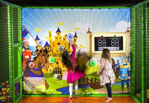 Kaufen Sie eine IPS-Spielwand mit interaktivem Ort zum Spielen für Kinder in Ritterburgen