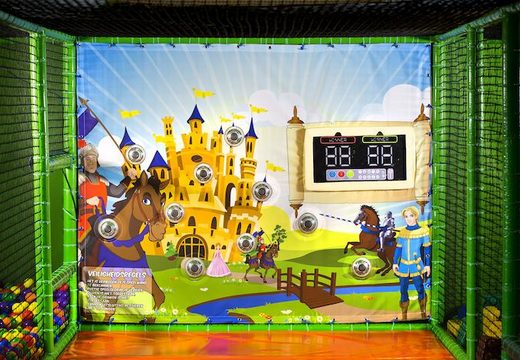 IPS-Spielwand mit interaktivem Platz zum Spielen für Kinder in Ritterburgen zu verkaufen