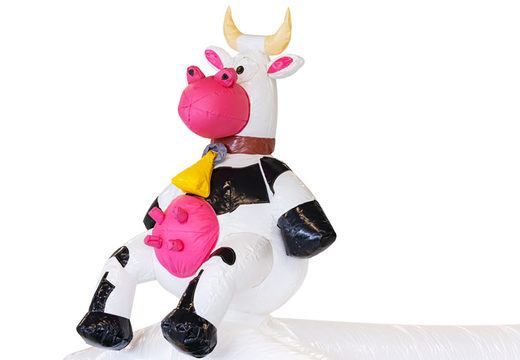 Kuh auf Hüpfburg von JB Inflatables