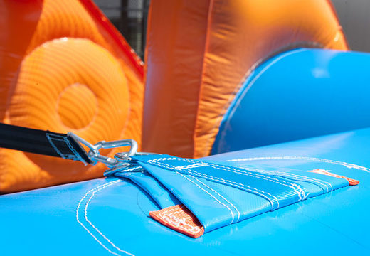 Bestellen Sie einen aufblasbaren Tischfußball in Blau-Orange mit einzigartigem Einstiegs- und Schiebesystem für Kinder. Kaufen Sie jetzt aufblasbaren Tischfußball online bei JB Inflatables Niederlande