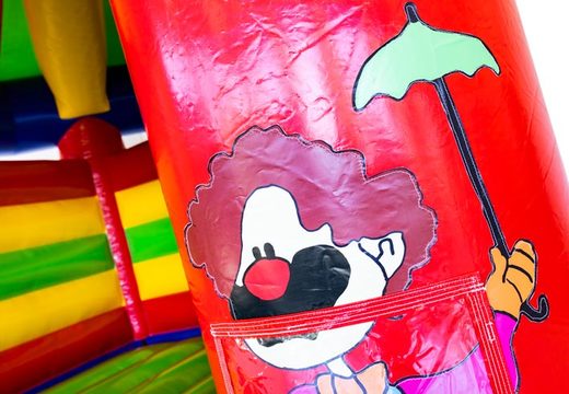 Kaufen Sie eine tolle Indoor-Hüpfburg im Karussell-Zirkus-Stil für Kinder. Kaufen Sie eine Hüpfburg online bei JB Inflatables Niederlande