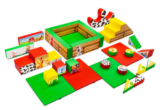 XXL Softplay-Set im Bauernhof-Thema mit bunten Blöcken zum Spielen