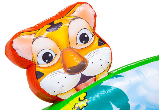 3D-Tigerfigur auf überdachtem Spielsberg-Hüpfburg im Dschungel-Thema