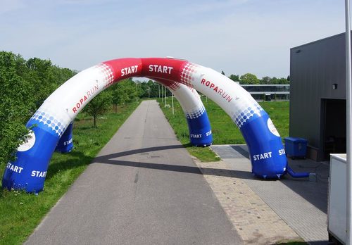Bestel maatwerk start & finishboog van roparun voor sport evenementen bij JB Promotions Nederland.  Koop nu op maat gemaakte opblaasbare reclamebogen online